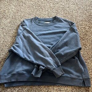 Casual Gray Sweatshirt